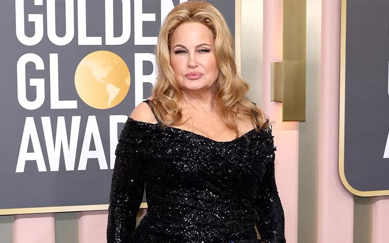peinado de Jennifer Coolidge