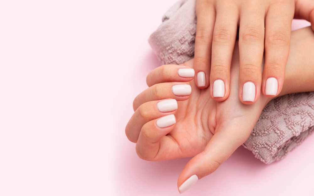 manicura semipermanente