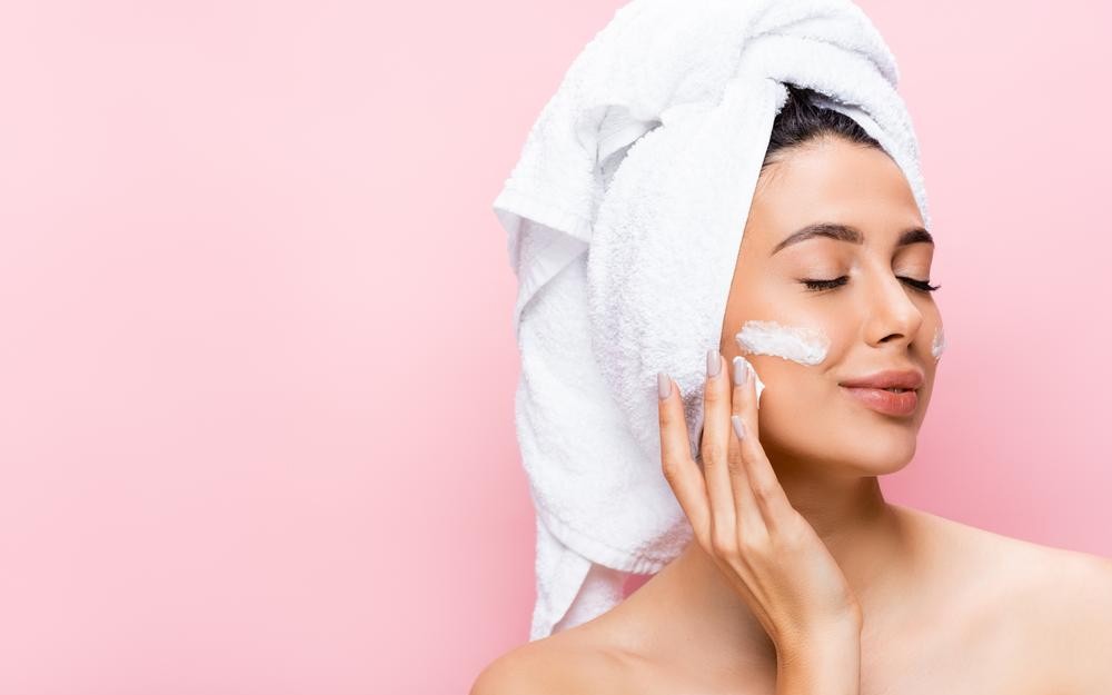 crema de noche y calor