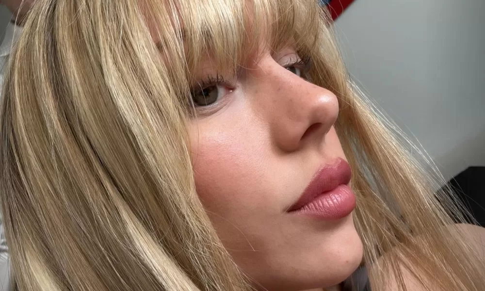 flequillo Esther Expósito