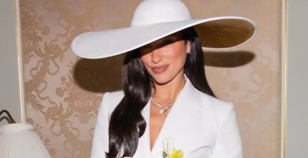 peinado novia dua lipa