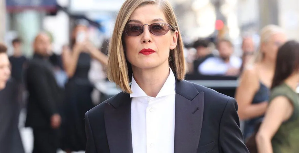 bob rosamund pike
