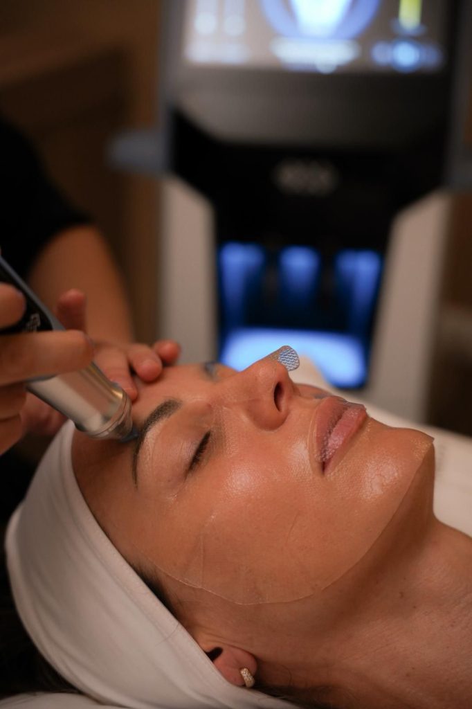 TBC Lift & Firm Advanced Longevity Edition