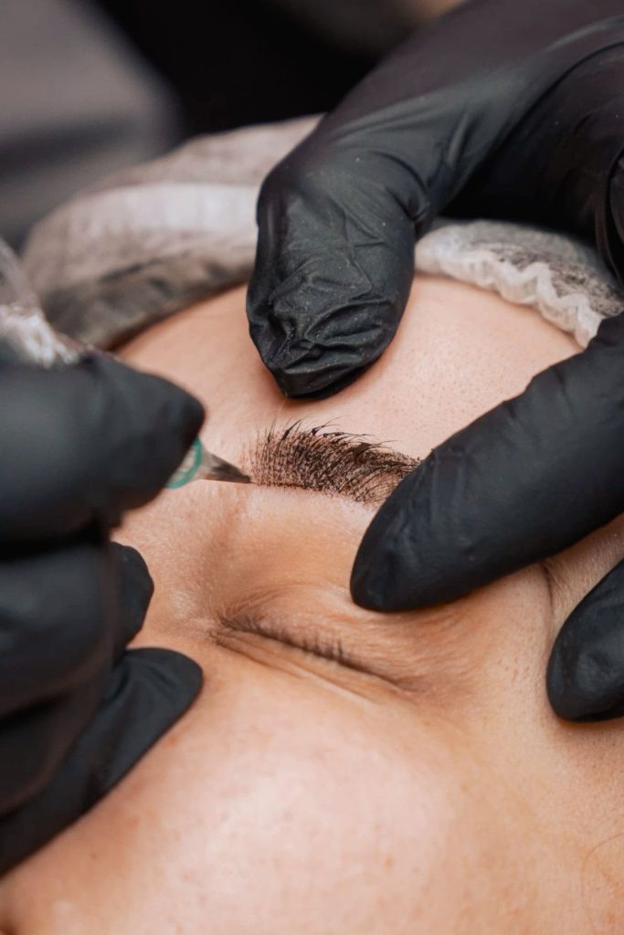 micropigmentacion de cejas Vogue Brows o Nanohair